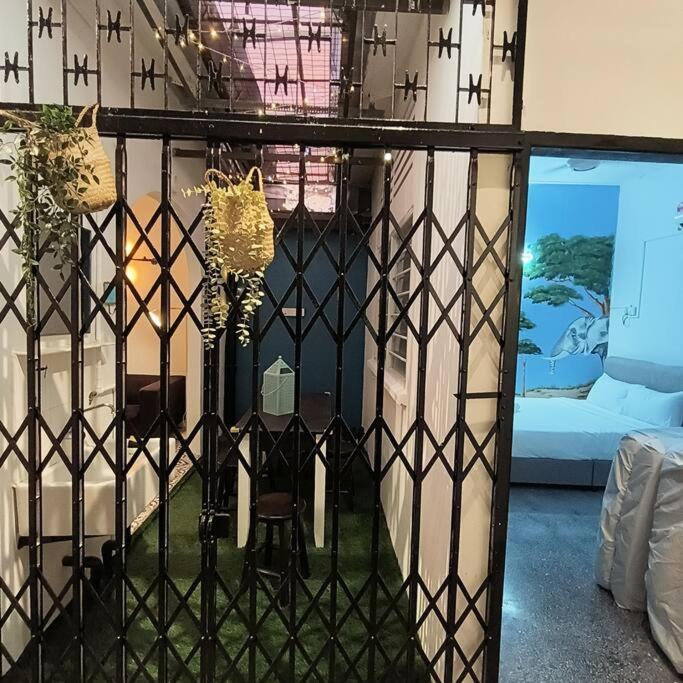 Rumah percutian Getaway Hometsay Neaby Batu Ferringghi 4br For 15px *