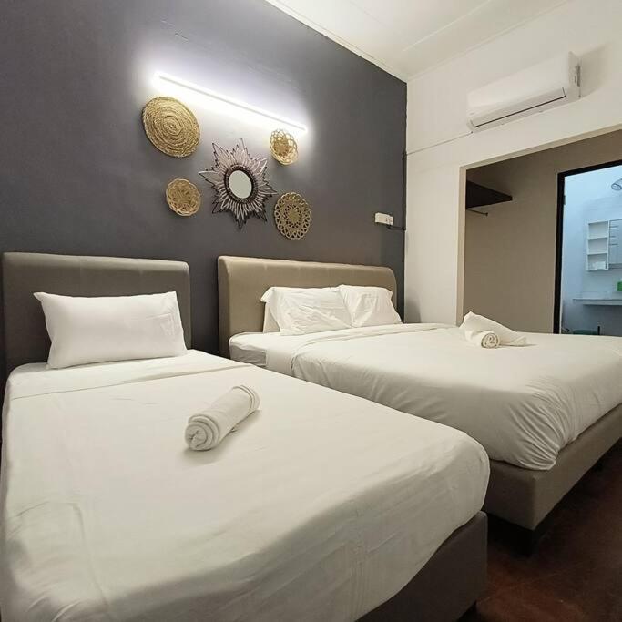 Holiday home Getaway Hometsay Neaby Batu Ferringghi 4br For 15px Tanjung Bungah (Penang)