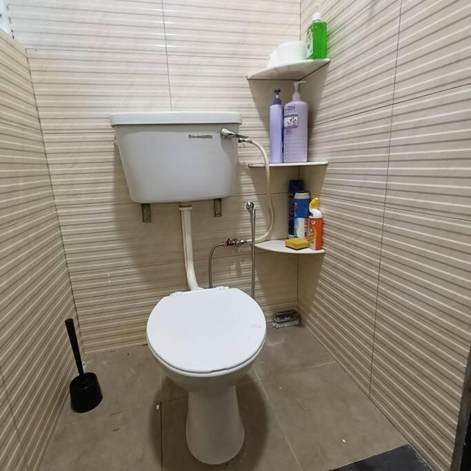 Getaway Hometsay Neaby Batu Ferringghi 4br For 15px