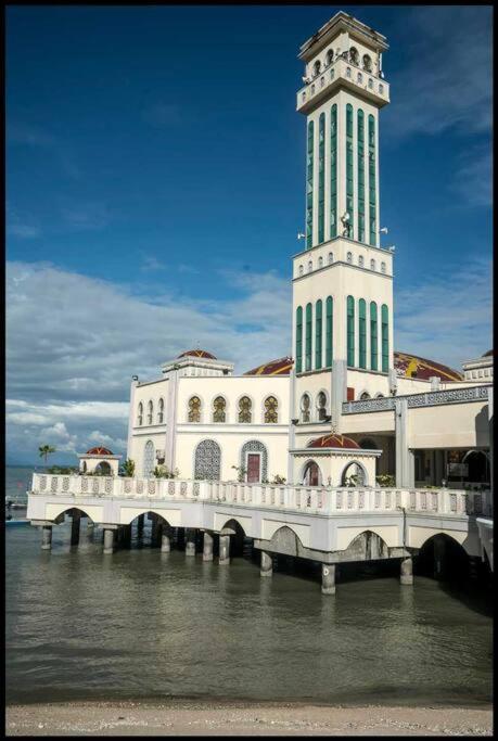 Holiday home Getaway Hometsay Neaby Batu Ferringghi 4br For 15px